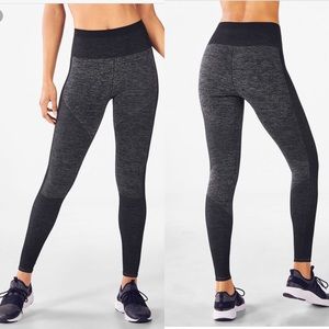 Fabletics Seamless Jacquard High-Waisted Leggings